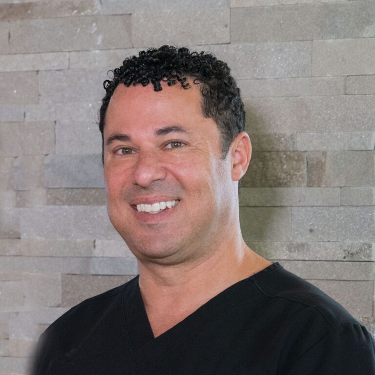 General Dentistry with a focus on complex surgical procedures and implants
